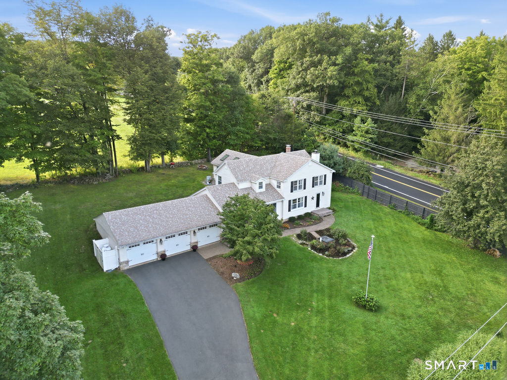 57 Westledge Road Simsbury, CT 06092 - Photo 28 of 34 Gallery Image 28