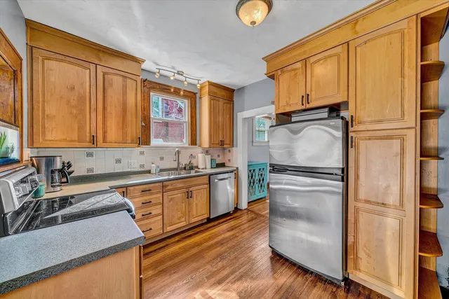 $440,000 | 1013 Howbert Avenue Southwest, Roanoke, VA 24015