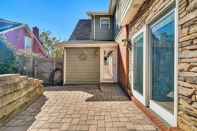 $440,000 | 1013 Howbert Avenue Southwest, Roanoke, VA 24015