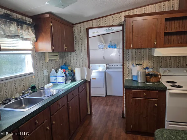 $225,000 | 2862 Wallace Drive Southwest, Bogue Chitto, MS 39629