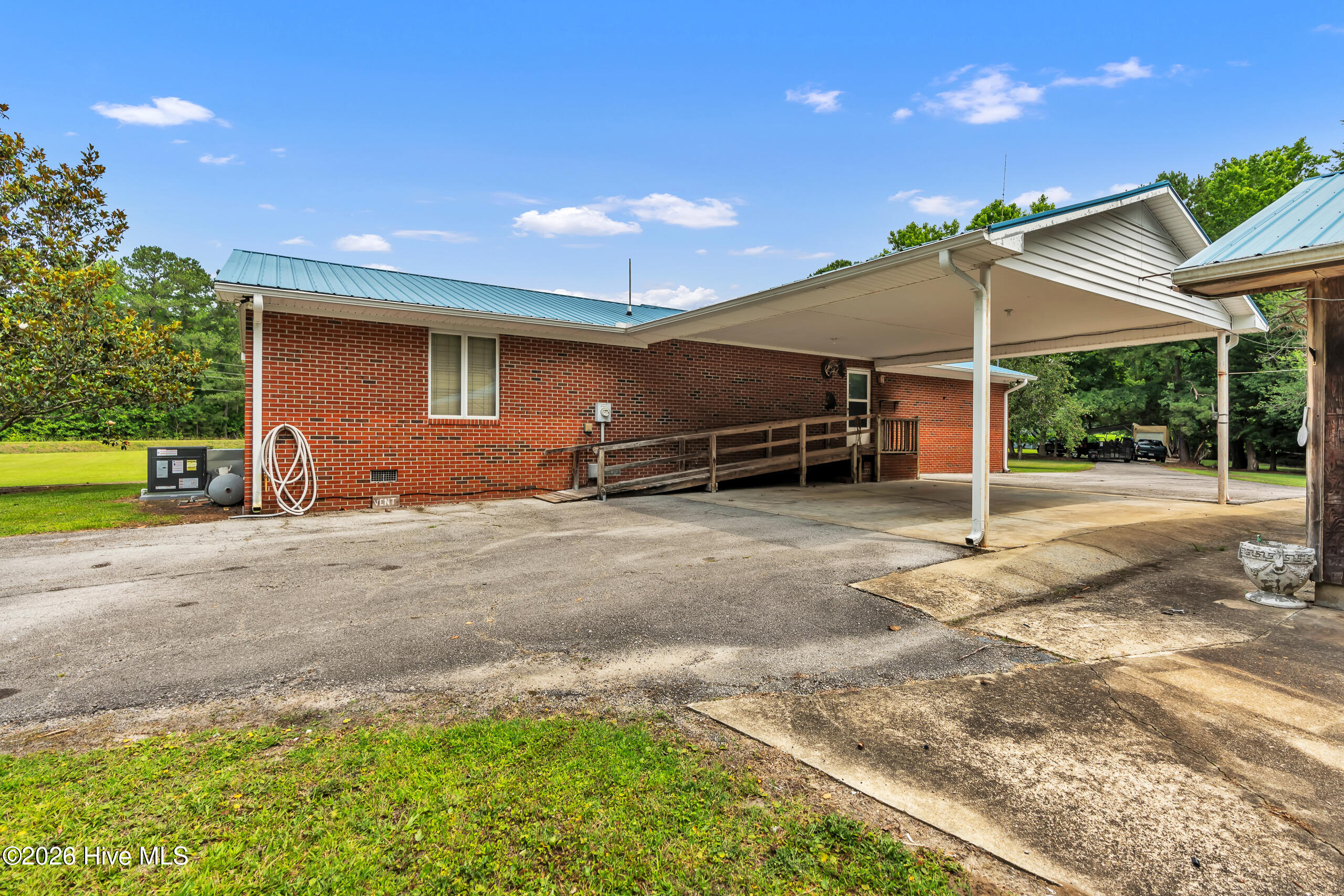 612 Parkertown Road Hubert, NC 28539 - Photo 53 of 57