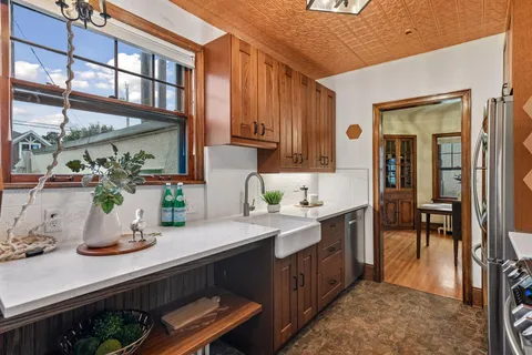 $450,000 | 1870 Beechwood Avenue, St. Paul, MN 55116