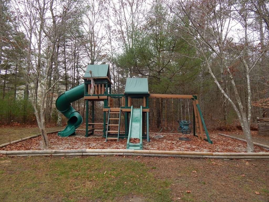 11 Howland Road Lakeville, MA 02347 - Photo 29 of 30 Gallery Image 29