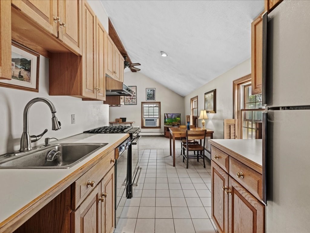 166 High Street Danvers, MA 01923 - Photo 32 of 42