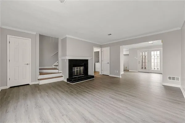 $1,995 | 218 Mill Creek Place, Roswell, GA 30076
