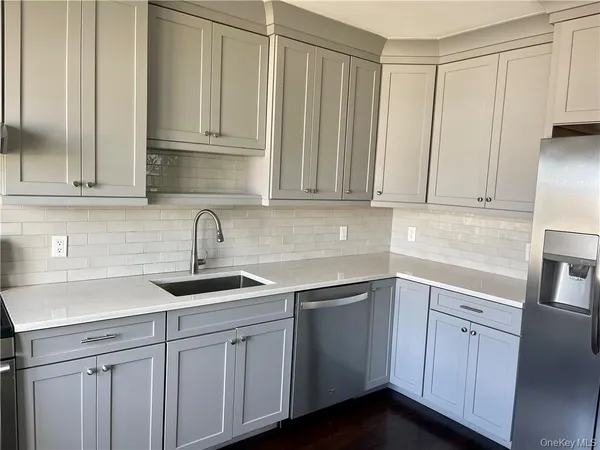 $3,800 | 227-229 South Ridge Street, Rye Brook, NY 10573