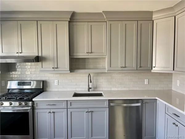 $3,800 | 227-229 South Ridge Street, Rye Brook, NY 10573