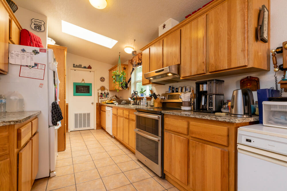 32330 Transformer Road Malin, OR 97632 - Photo 24 of 46 32330TrasformerRd.-22