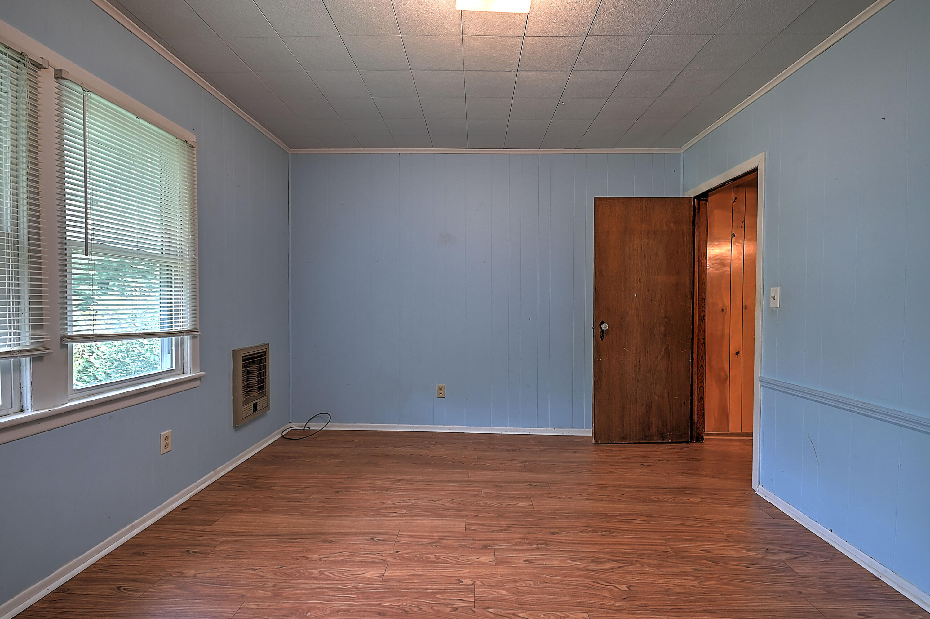 1918 Little Valley Road Gate City, VA 24251 - Photo 20 of 63 Bedroom 1