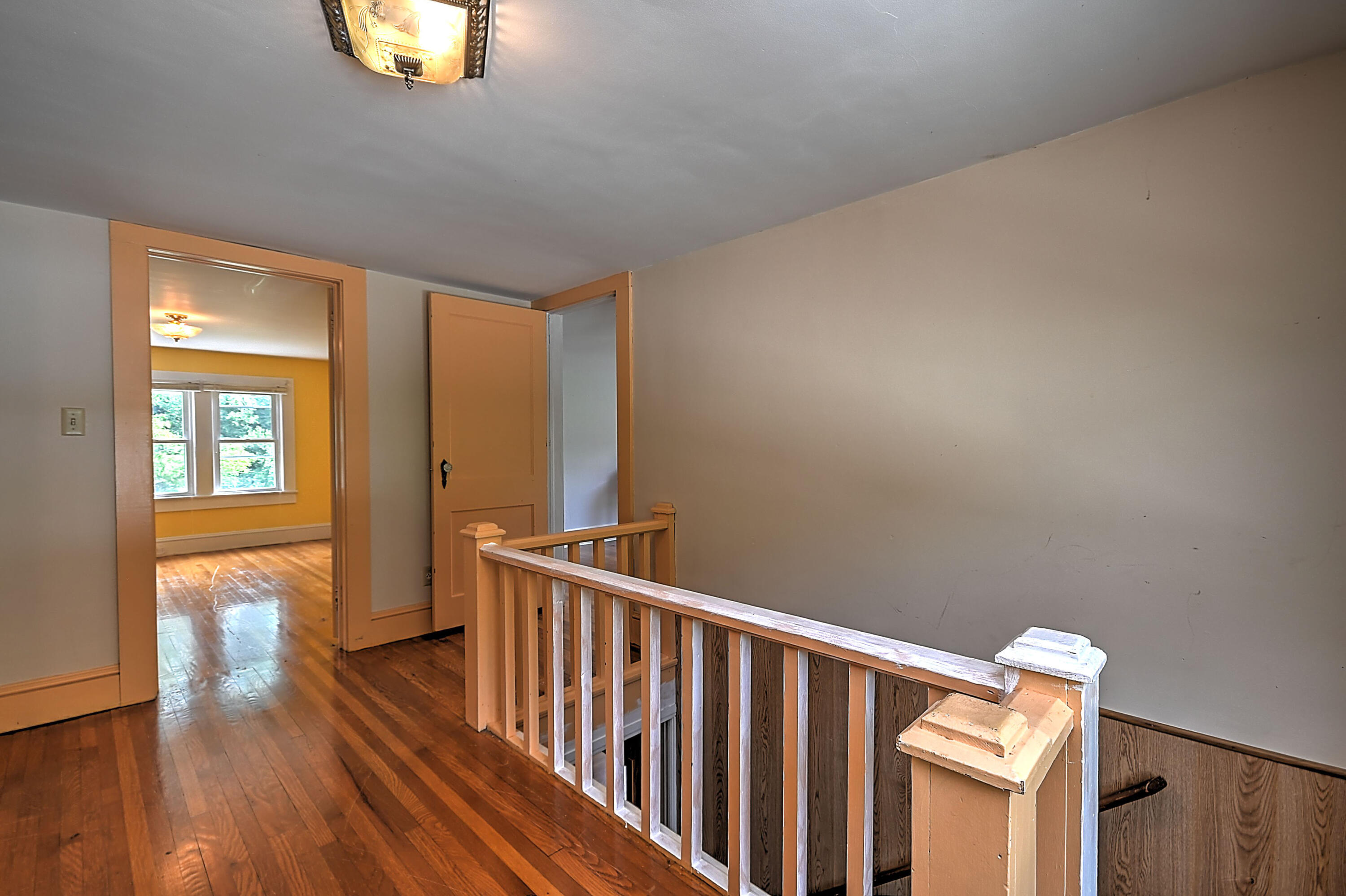 1918 Little Valley Road Gate City, VA 24251 - Photo 23 of 63 Upstairs landing