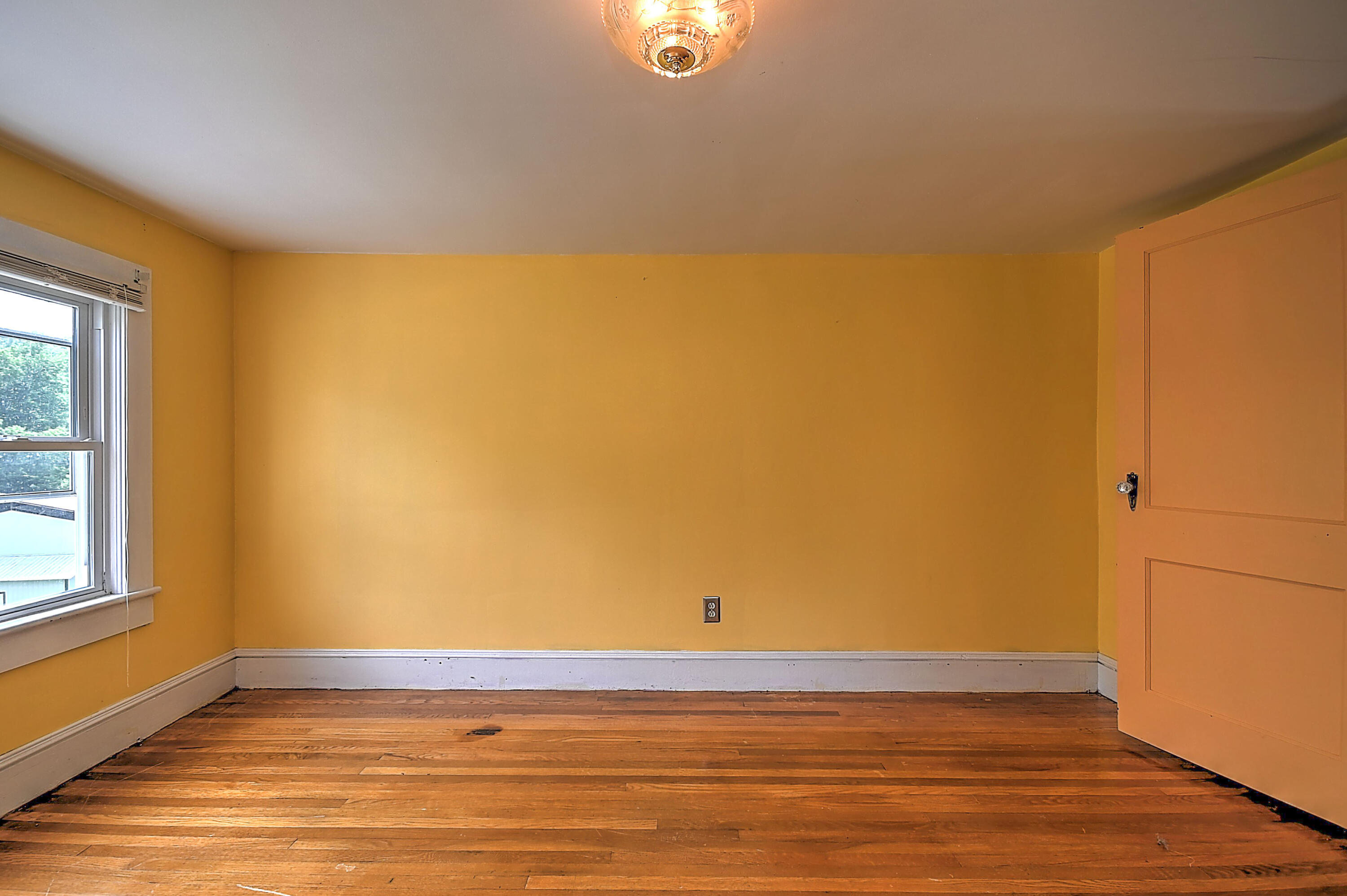 1918 Little Valley Road Gate City, VA 24251 - Photo 25 of 63 Bedroom 2