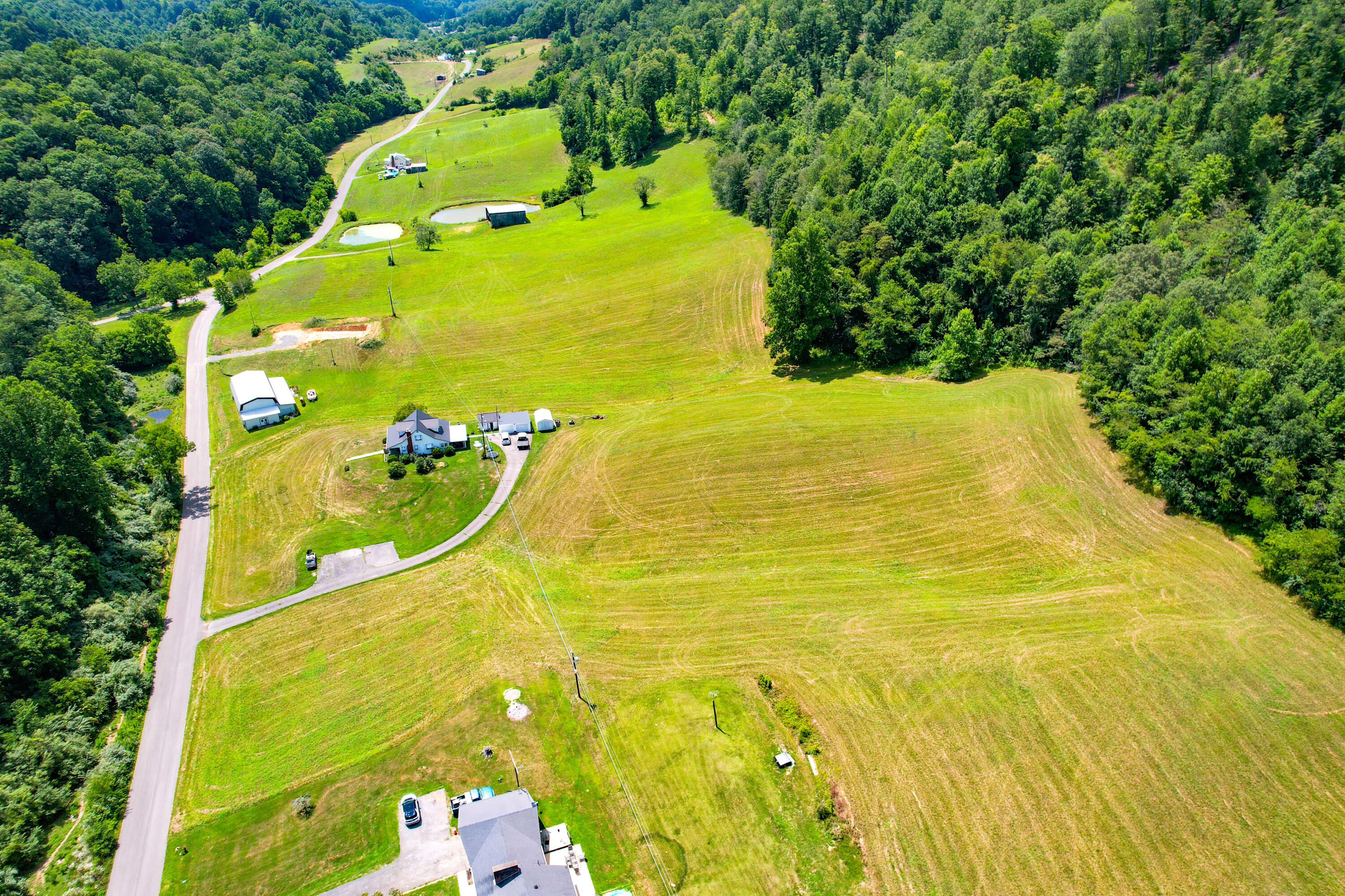 1918 Little Valley Road Gate City, VA 24251 - Photo 43 of 63 Drone-2