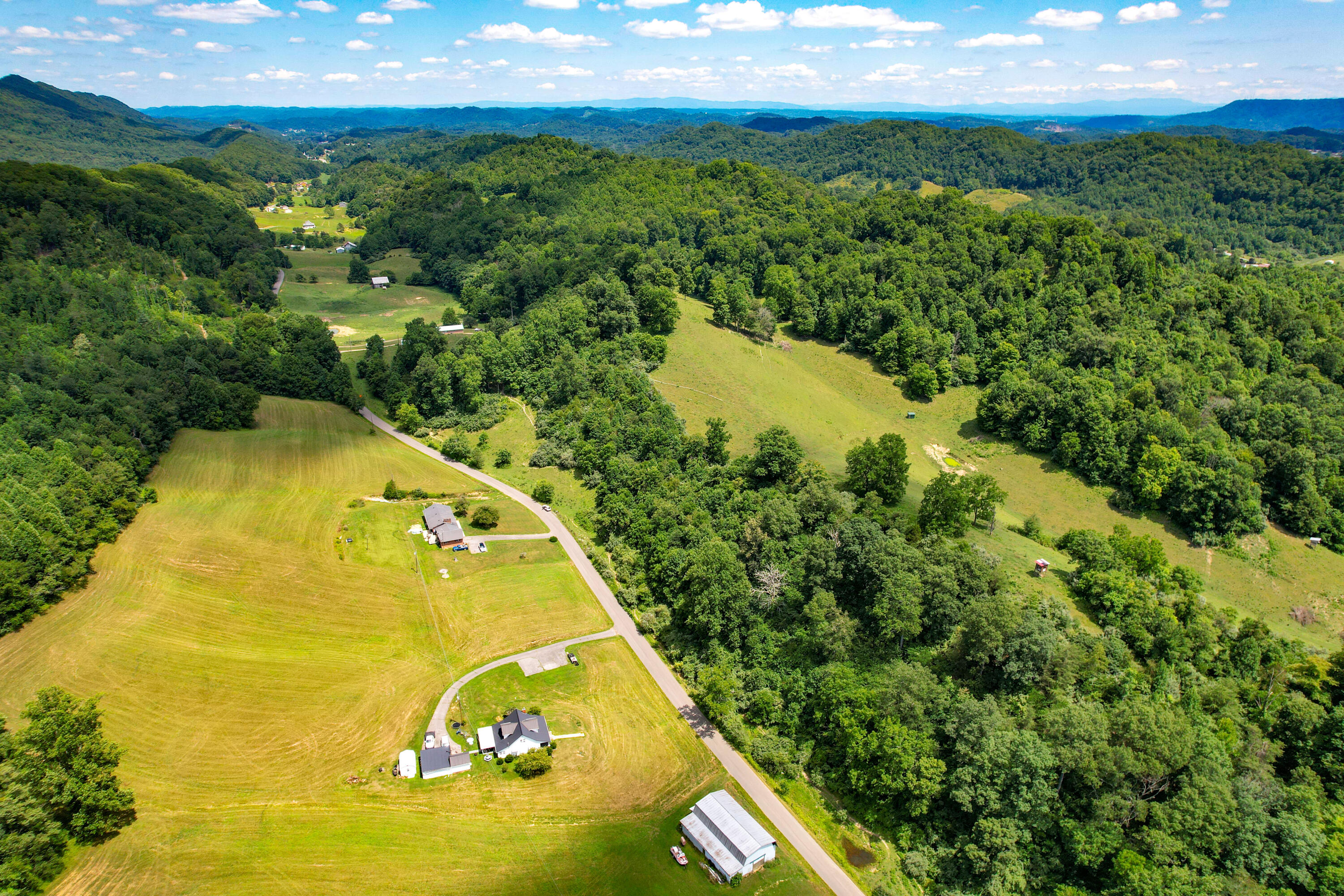 1918 Little Valley Road Gate City, VA 24251 - Photo 54 of 63 Drone-8