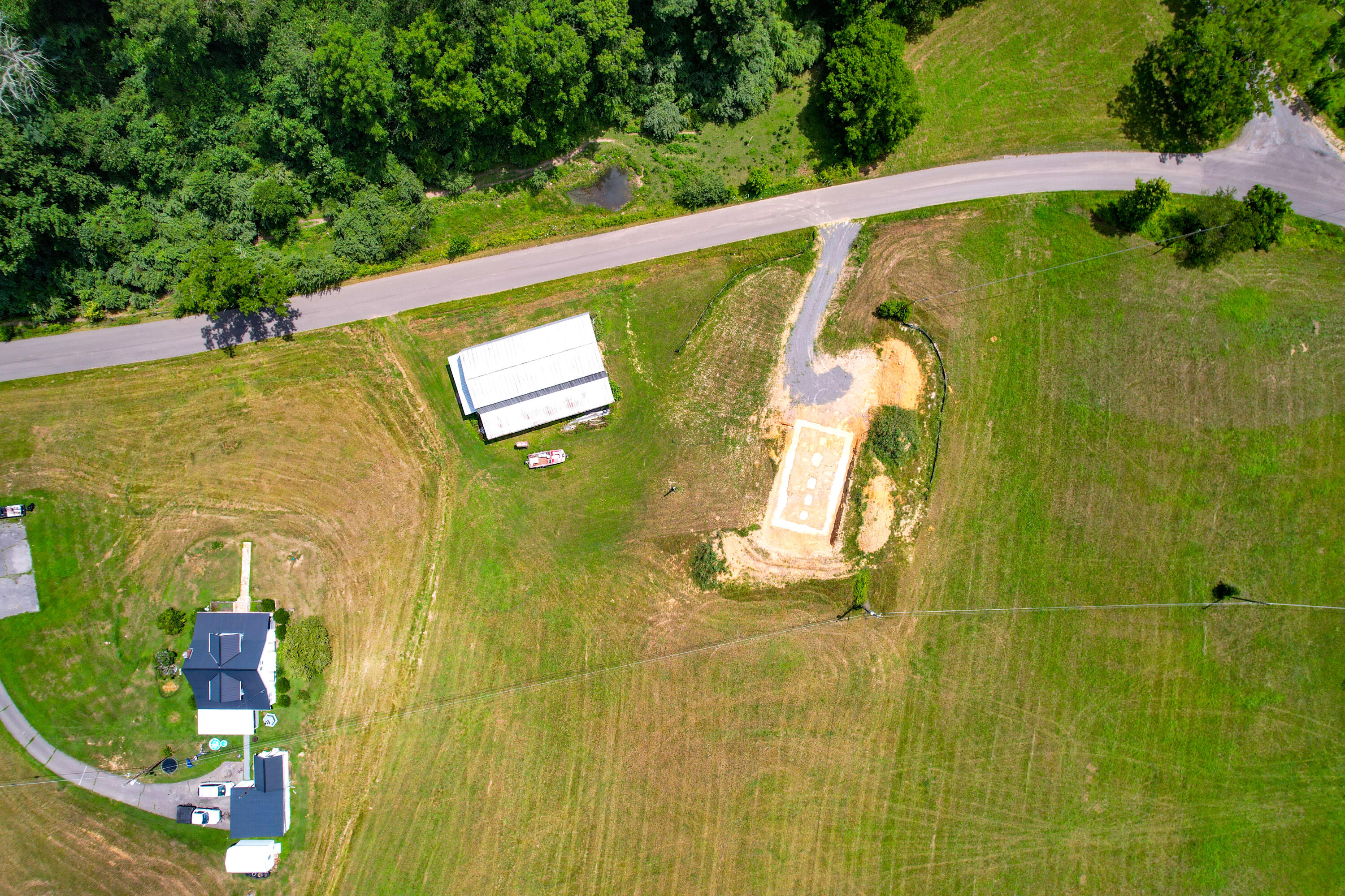 1918 Little Valley Road Gate City, VA 24251 - Photo 55 of 63 Drone-9