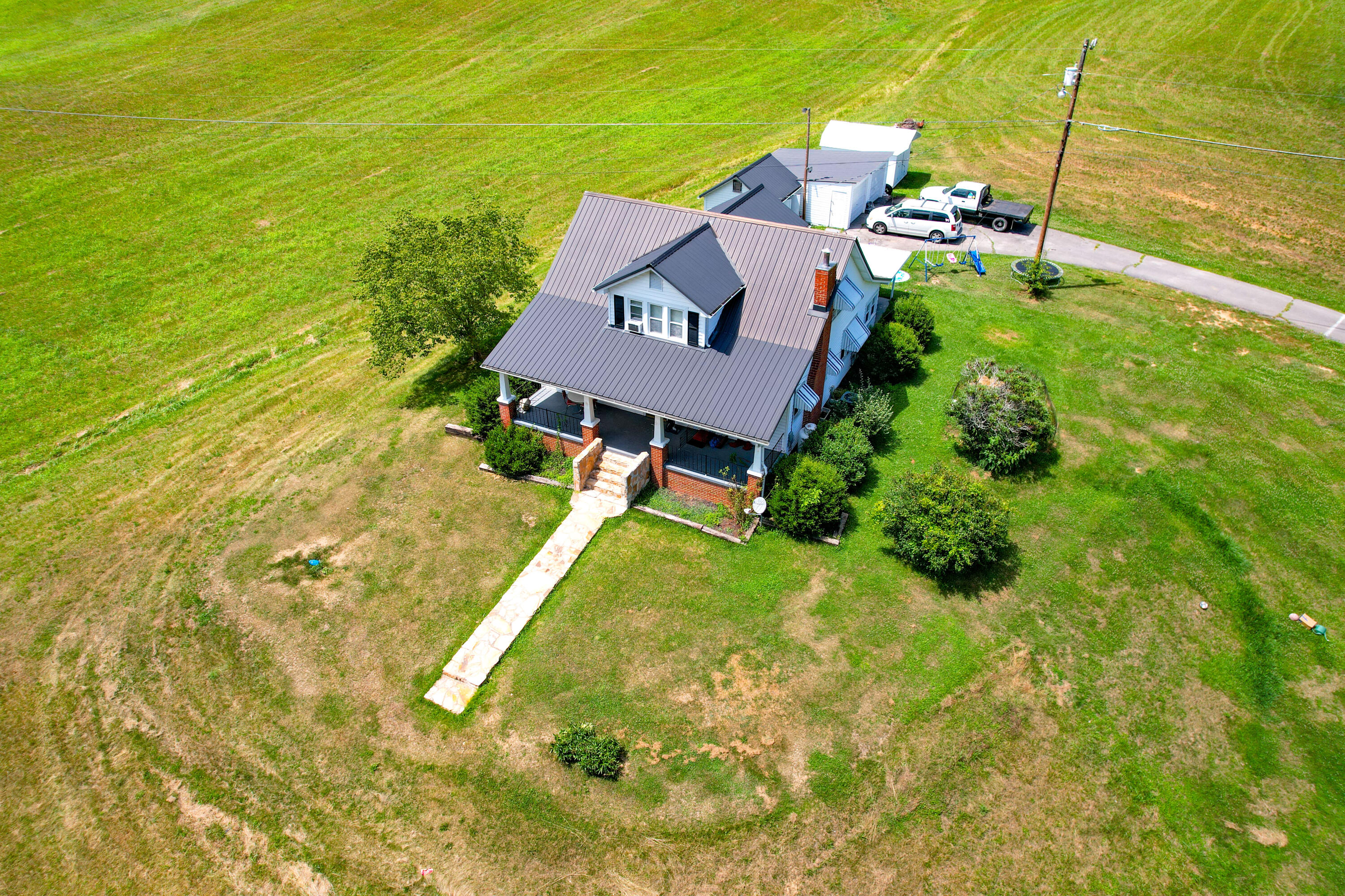 1918 Little Valley Road Gate City, VA 24251 - Photo 58 of 63 Drone-12