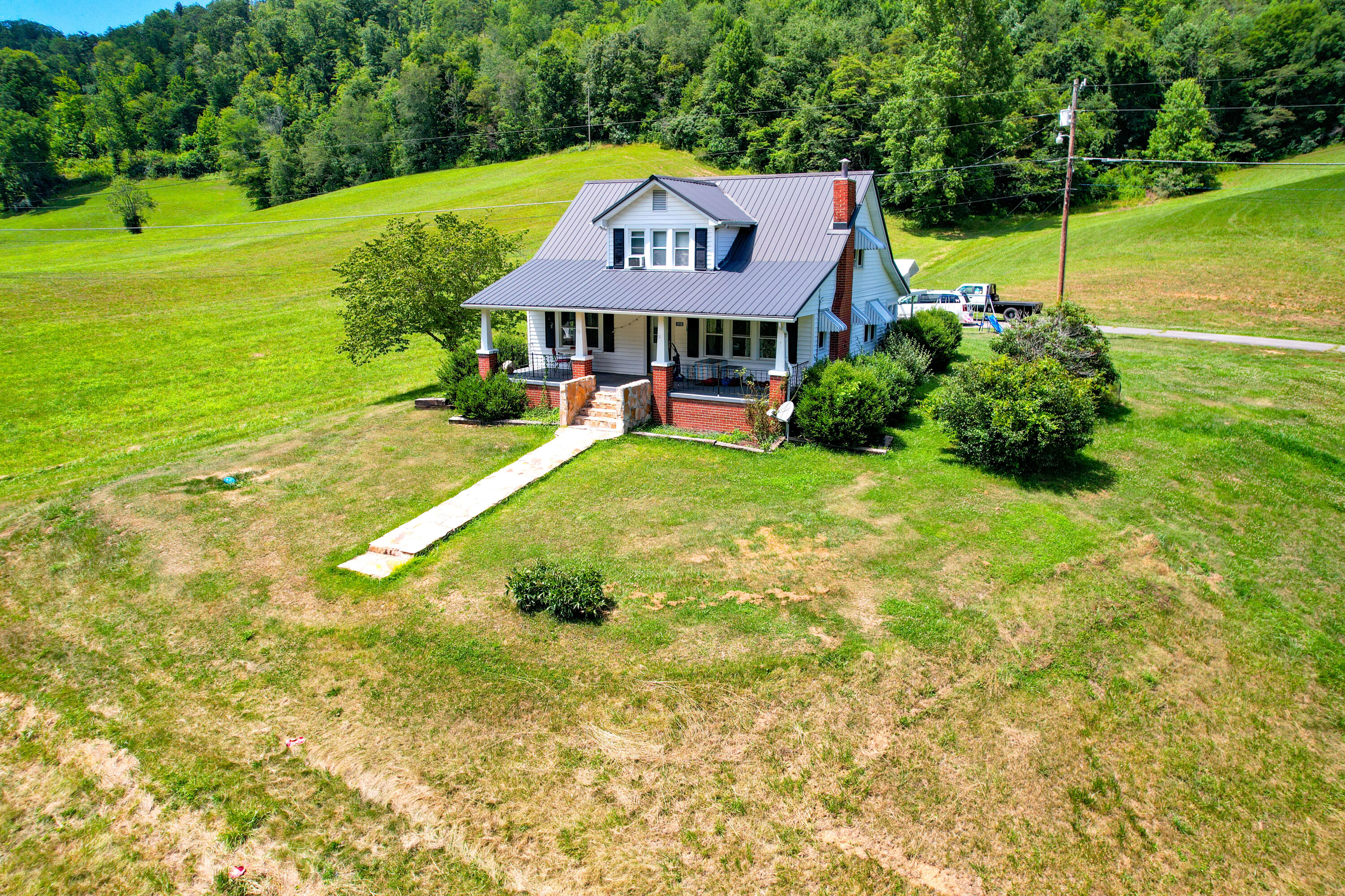 1918 Little Valley Road Gate City, VA 24251 - Photo 59 of 63 Drone-13