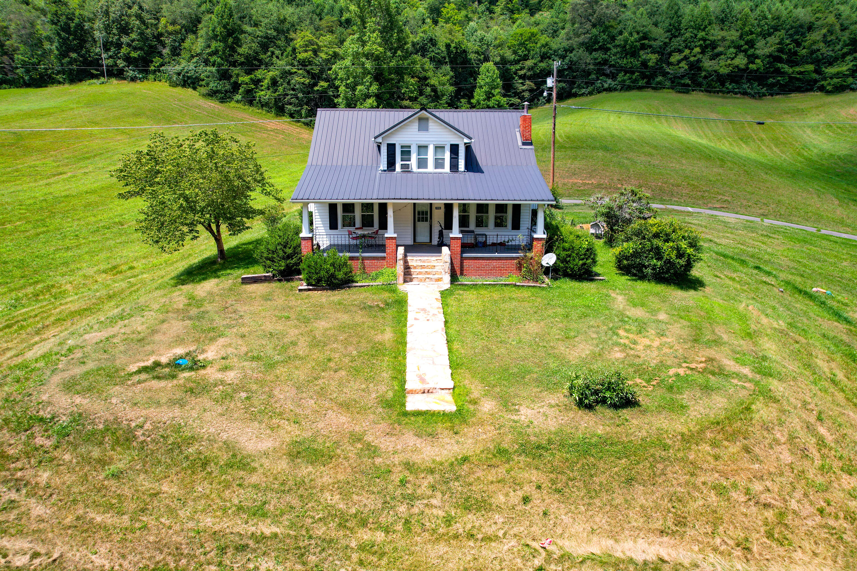 1918 Little Valley Road Gate City, VA 24251 - Photo 60 of 63 Drone-14