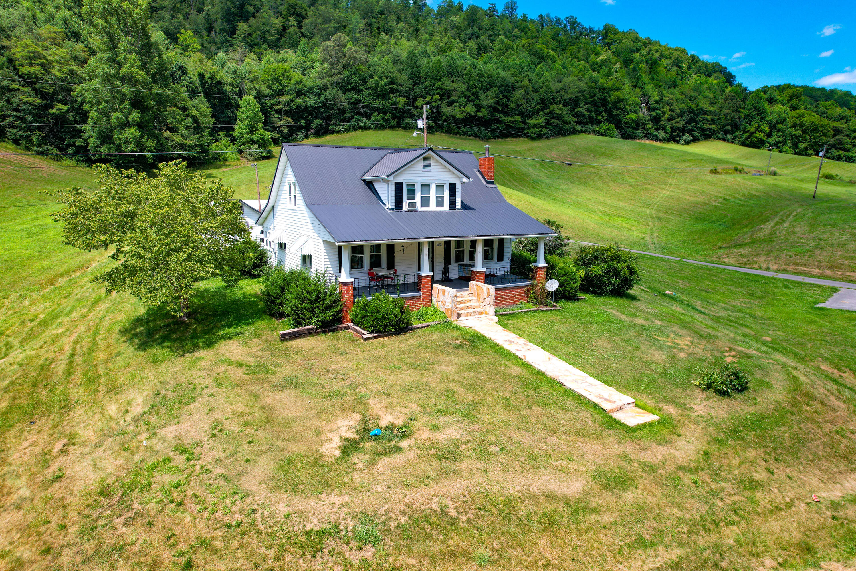 1918 Little Valley Road Gate City, VA 24251 - Photo 61 of 63 Drone-15