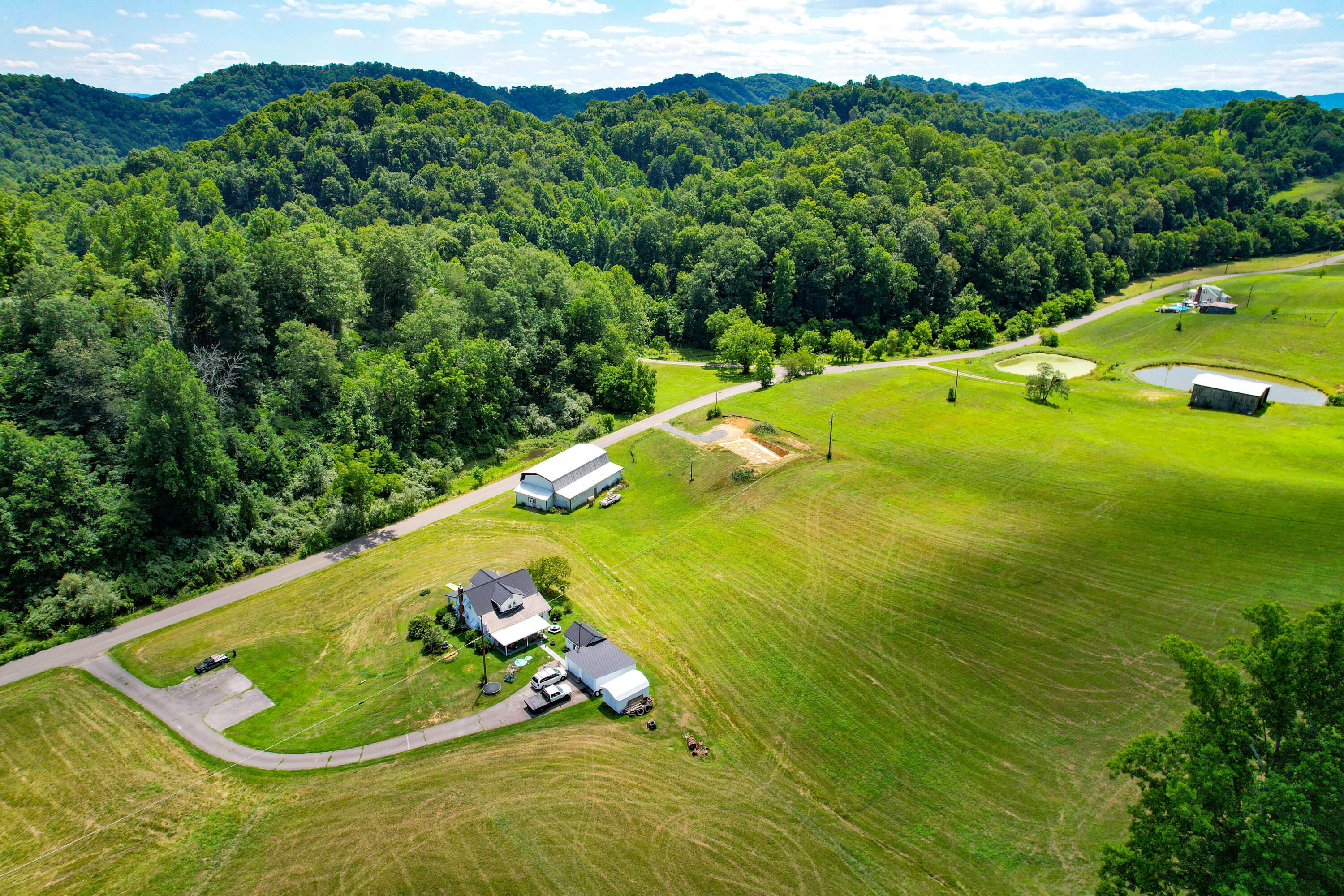 1918 Little Valley Road Gate City, VA 24251 - Photo 62 of 63 Drone-16