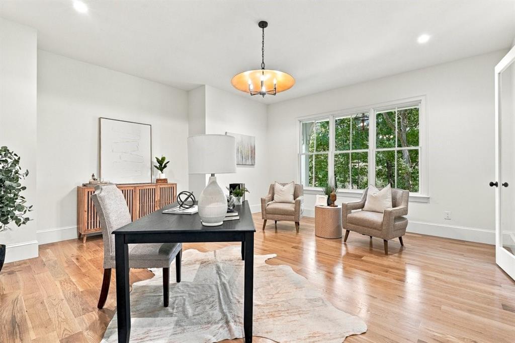 350 Lum Crowe Road Roswell, GA 30075 - Photo 7 of 99 Gallery Image 7