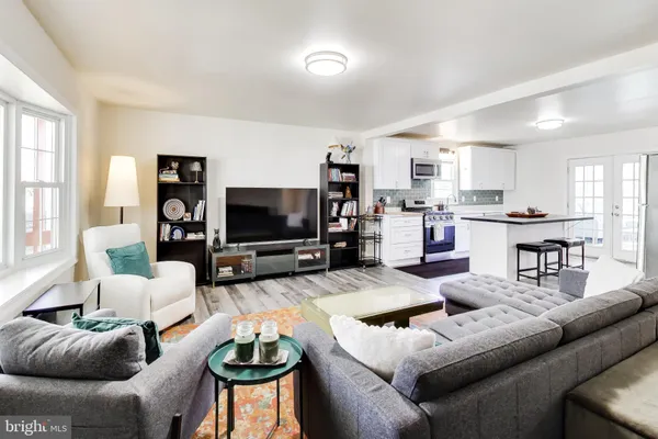 $319,950 | 11832 Arrowhead Trail, Lusby, MD 20657