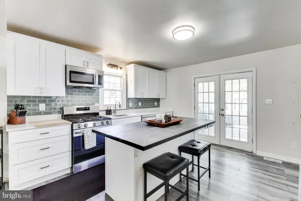 $319,950 | 11832 Arrowhead Trail, Lusby, MD 20657