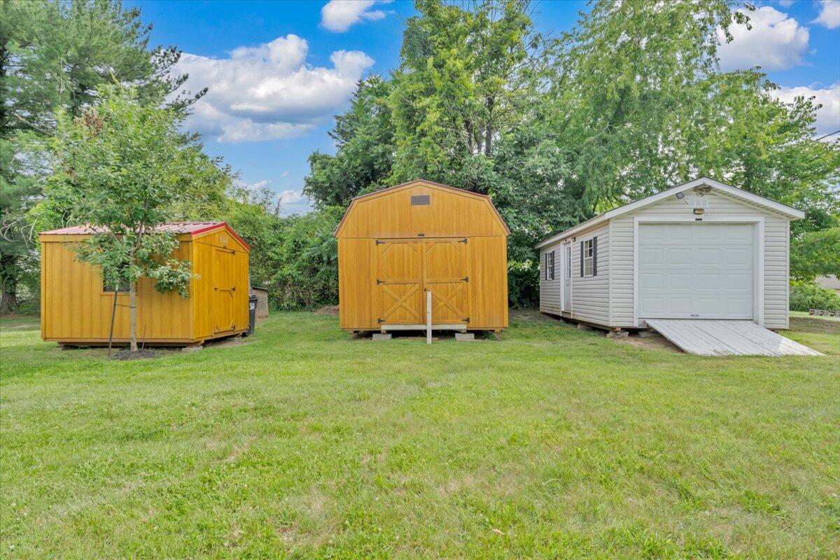 1383 Colonial Road Blue Ridge, VA 24064 - Photo 17 of 17 17-MIB03106-R5