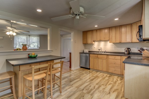 94 Squannacook Road Shirley, MA 01464 - Photo 13 of 27 Gallery Image 13