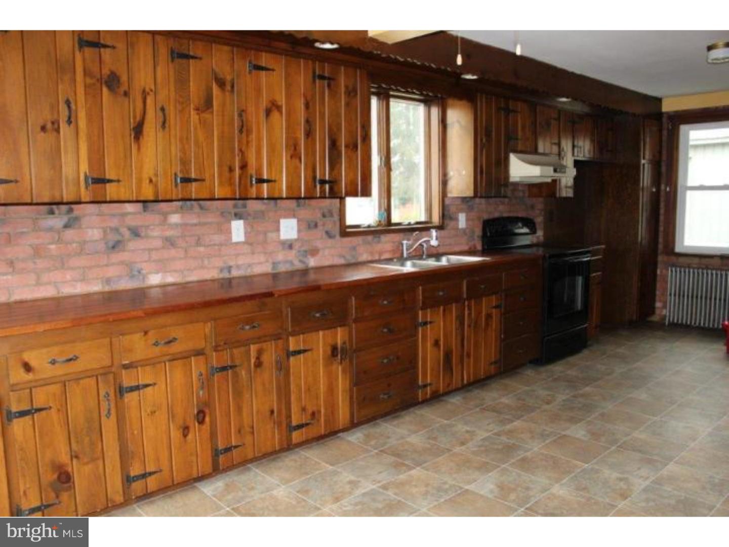 545 Frystown Road Myerstown, PA 17067 - Photo 2 of 7 Kitchen