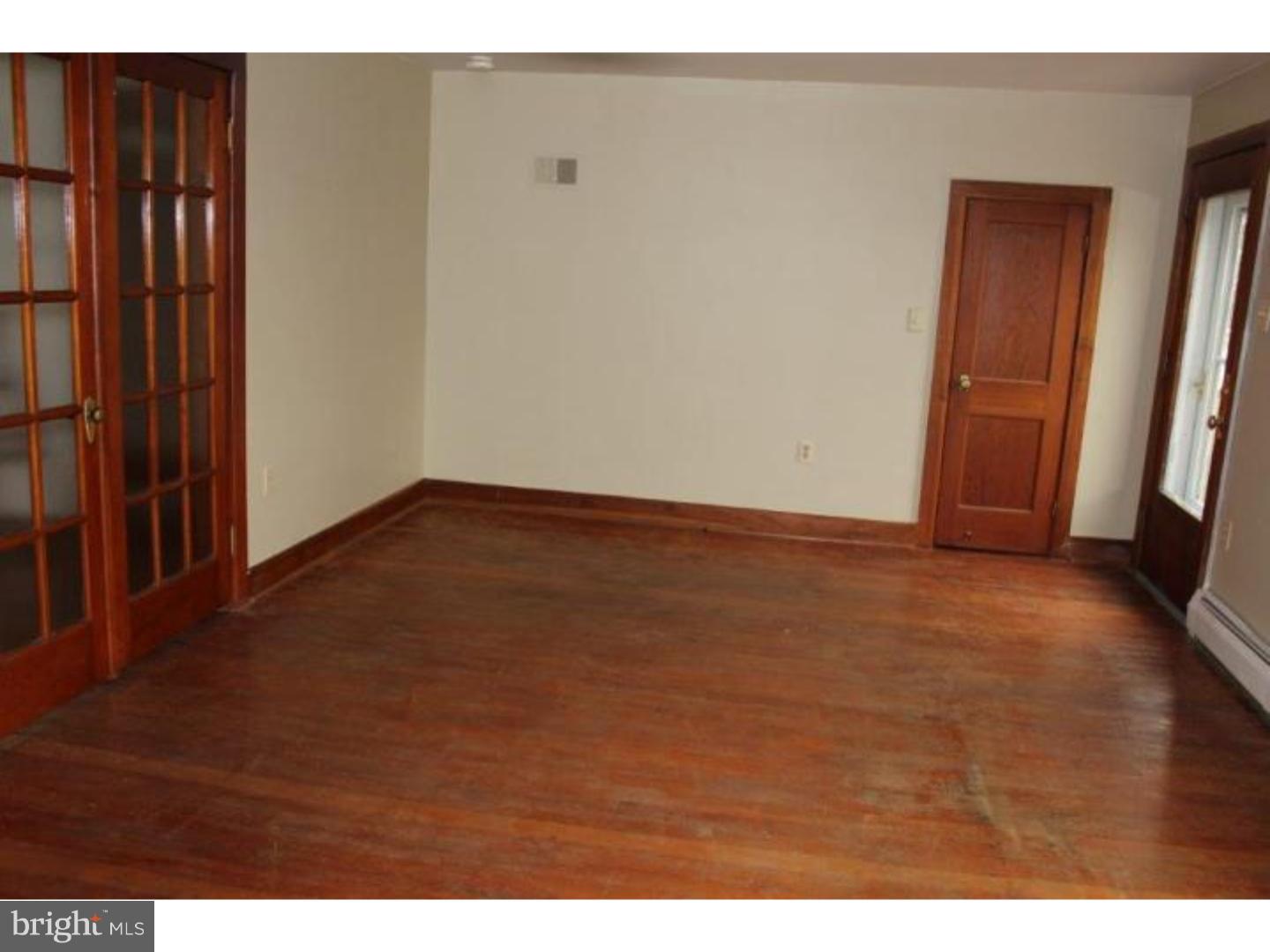 545 Frystown Road Myerstown, PA 17067 - Photo 3 of 7 Living Room