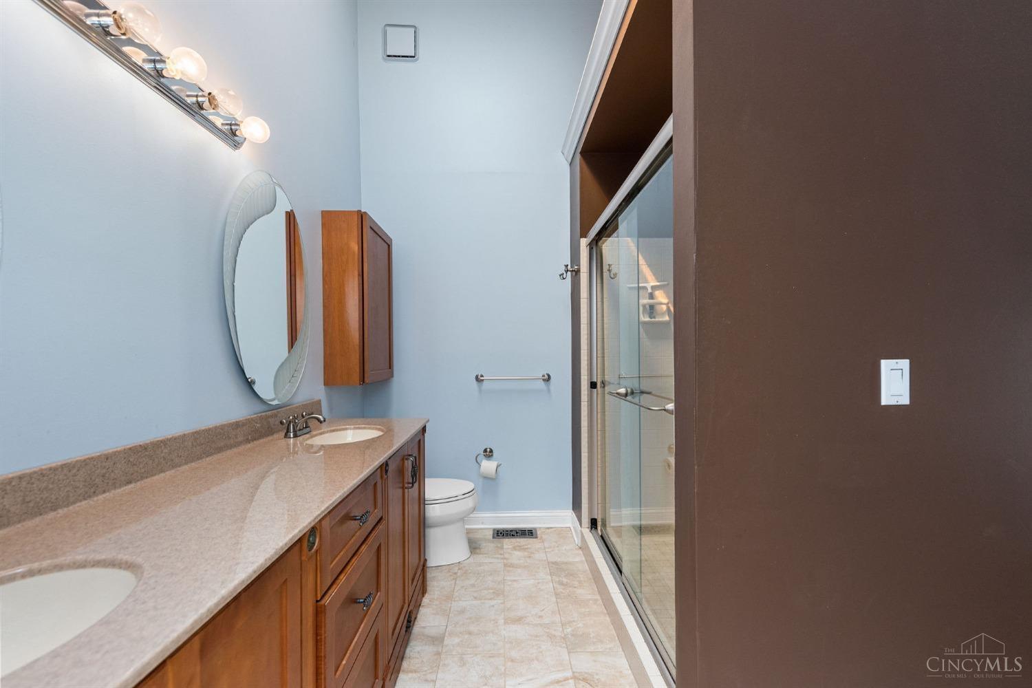 6511 Yankee Road Middletown, OH 45044 - Photo 24 of 47 Gallery Image 24