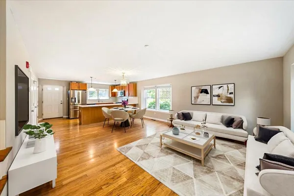 $3,500 | 6 Bates Street, Unit A, Devens, MA 01434