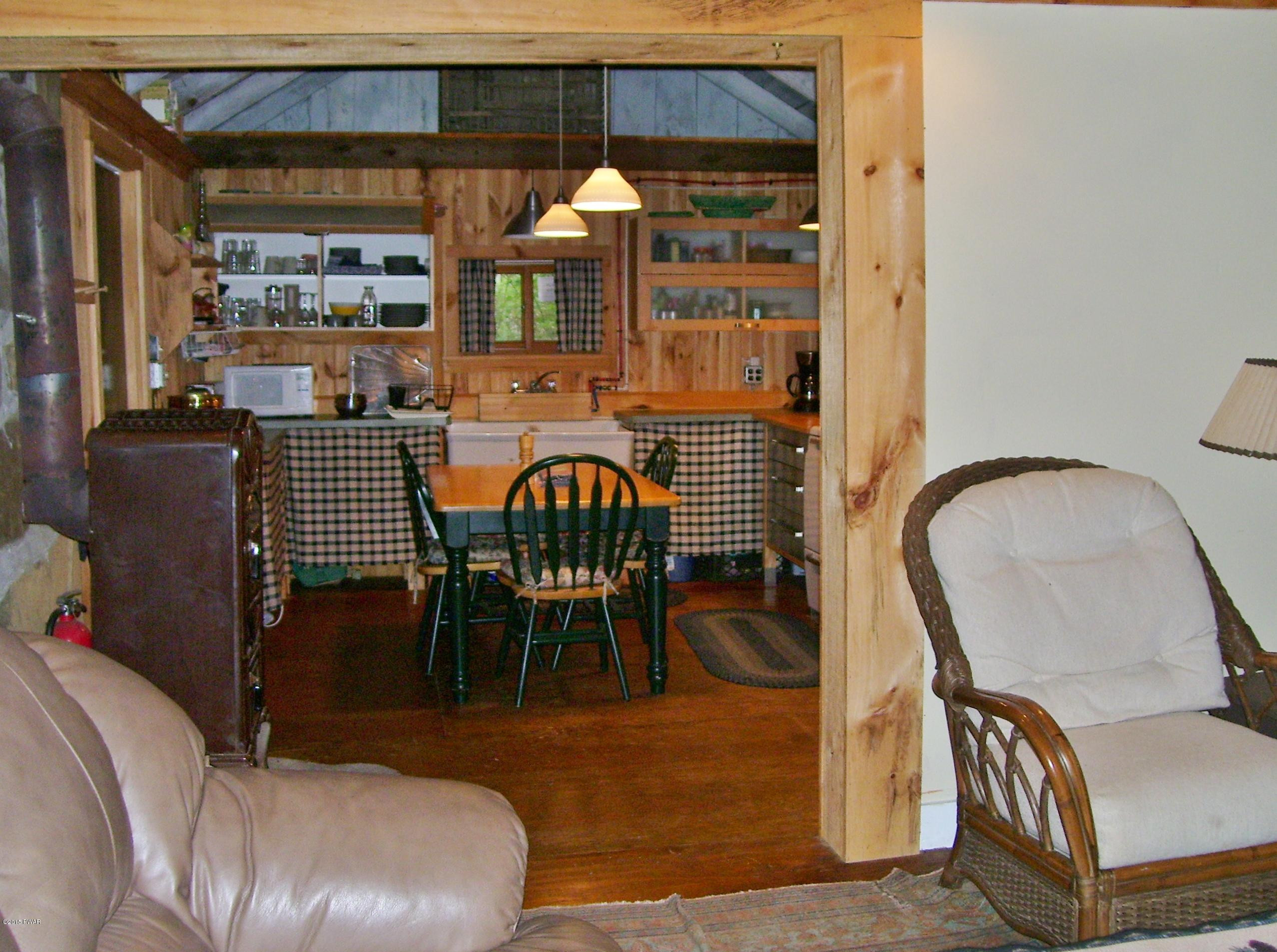 119 Pecks Pond Road Dingmans Ferry, PA 18328 - Photo 12 of 22