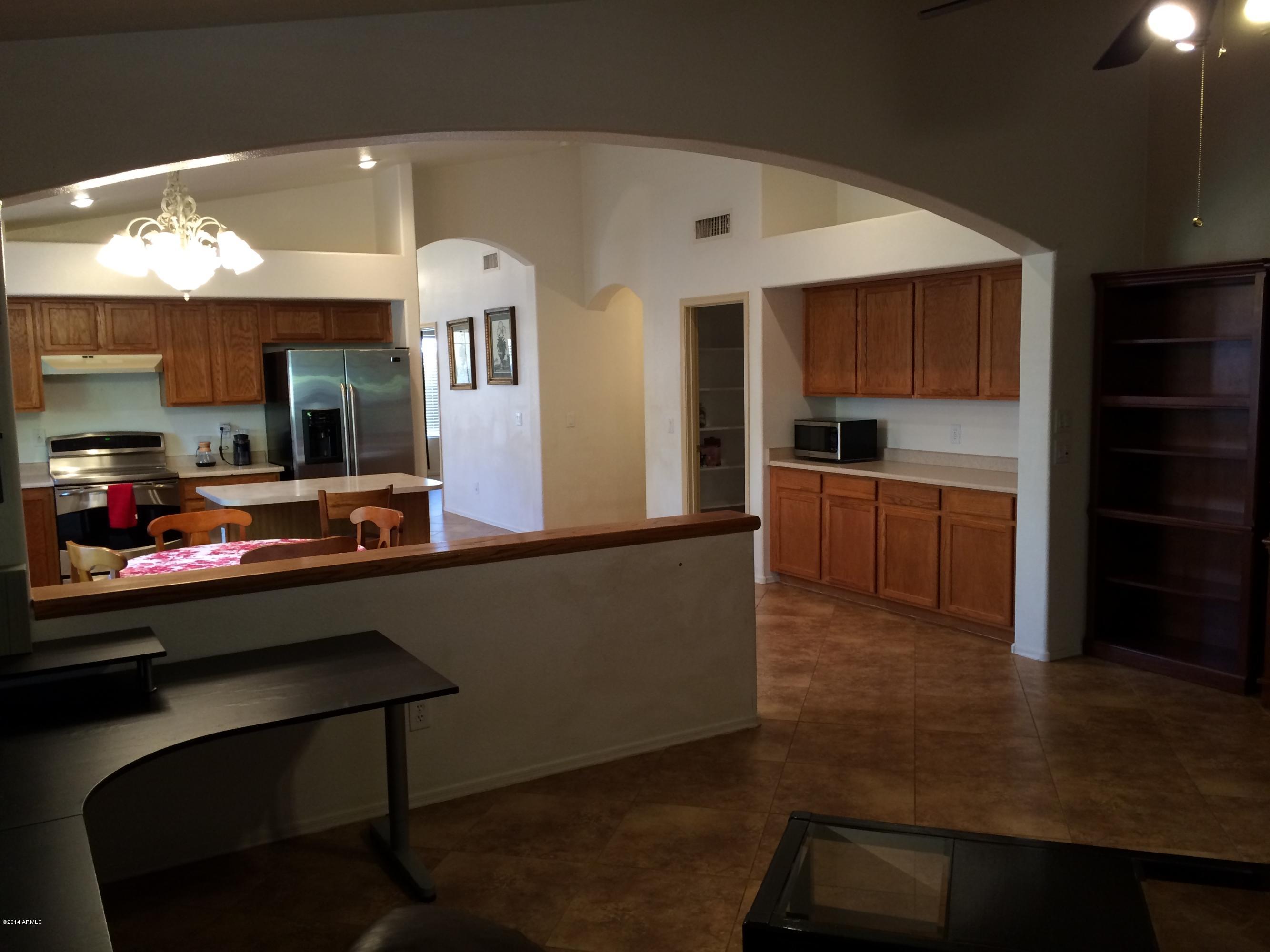 456 South Coronado Road Gilbert, AZ 85296 - Photo 14 of 51 iphone photos April 2014 013