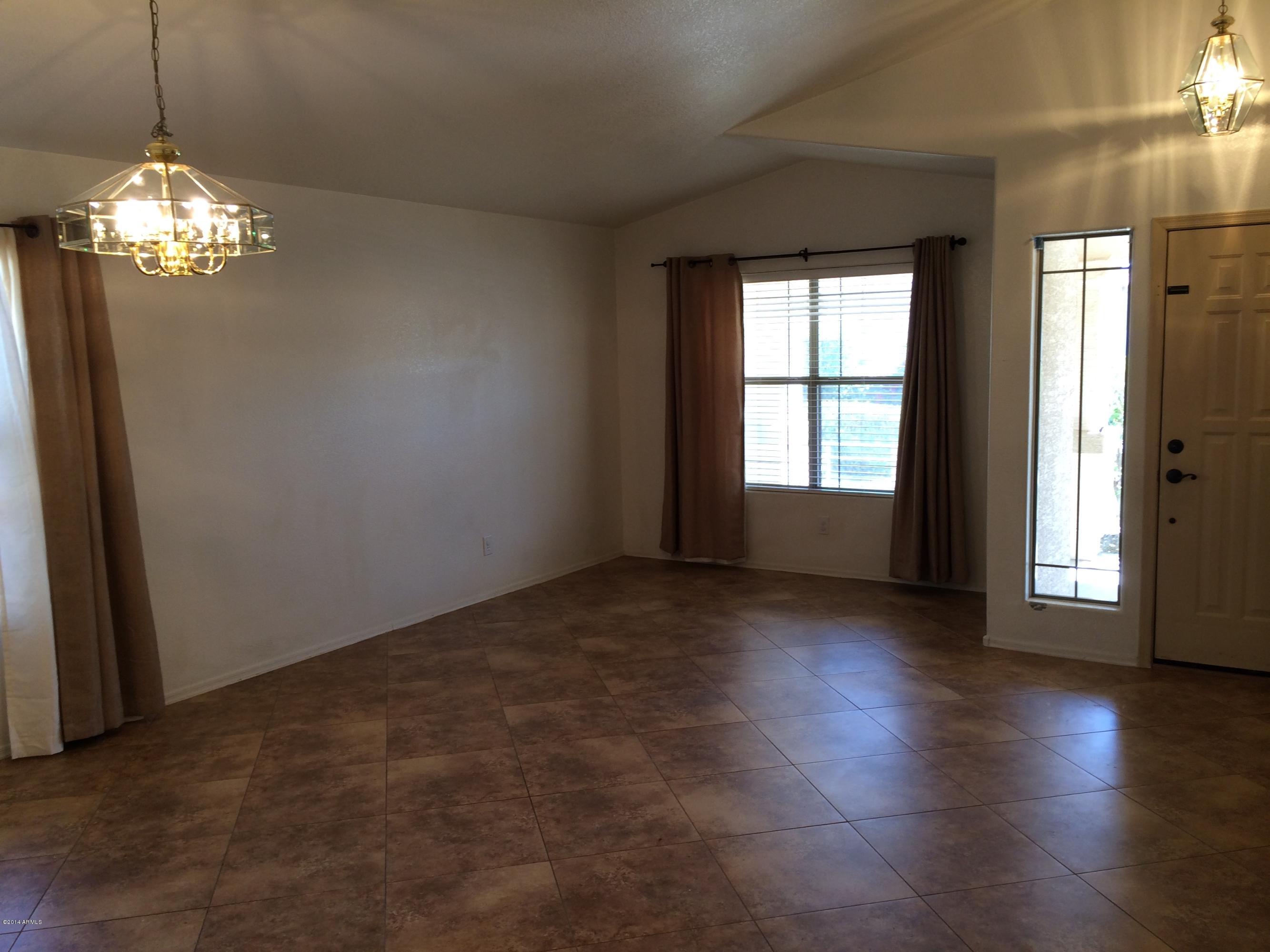 456 South Coronado Road Gilbert, AZ 85296 - Photo 6 of 51 iphone photos April 2014 007