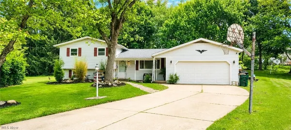 $264,900 | 3805 Northern Street Northeast, Canton, OH 44721