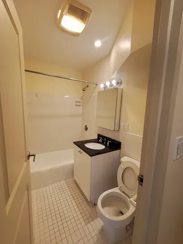 $3,800 | 1600 Beacon Street, Unit 806, Brookline, MA 02446