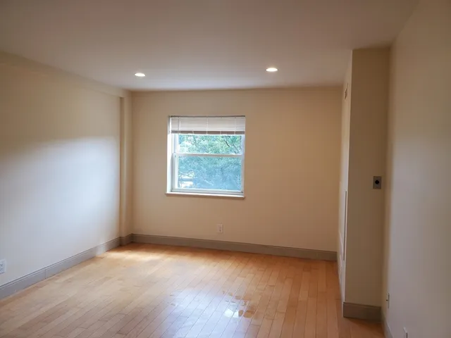 $3,800 | 1600 Beacon Street, Unit 806, Brookline, MA 02446