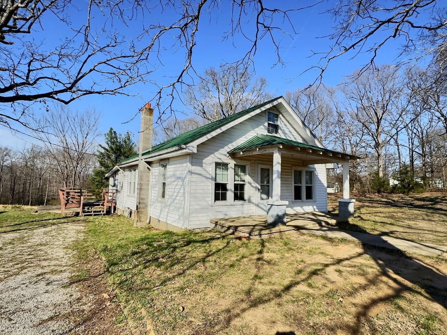 828 Pond Road Dickson, TN 37055 - Photo 3 of 29 Gallery Image 3