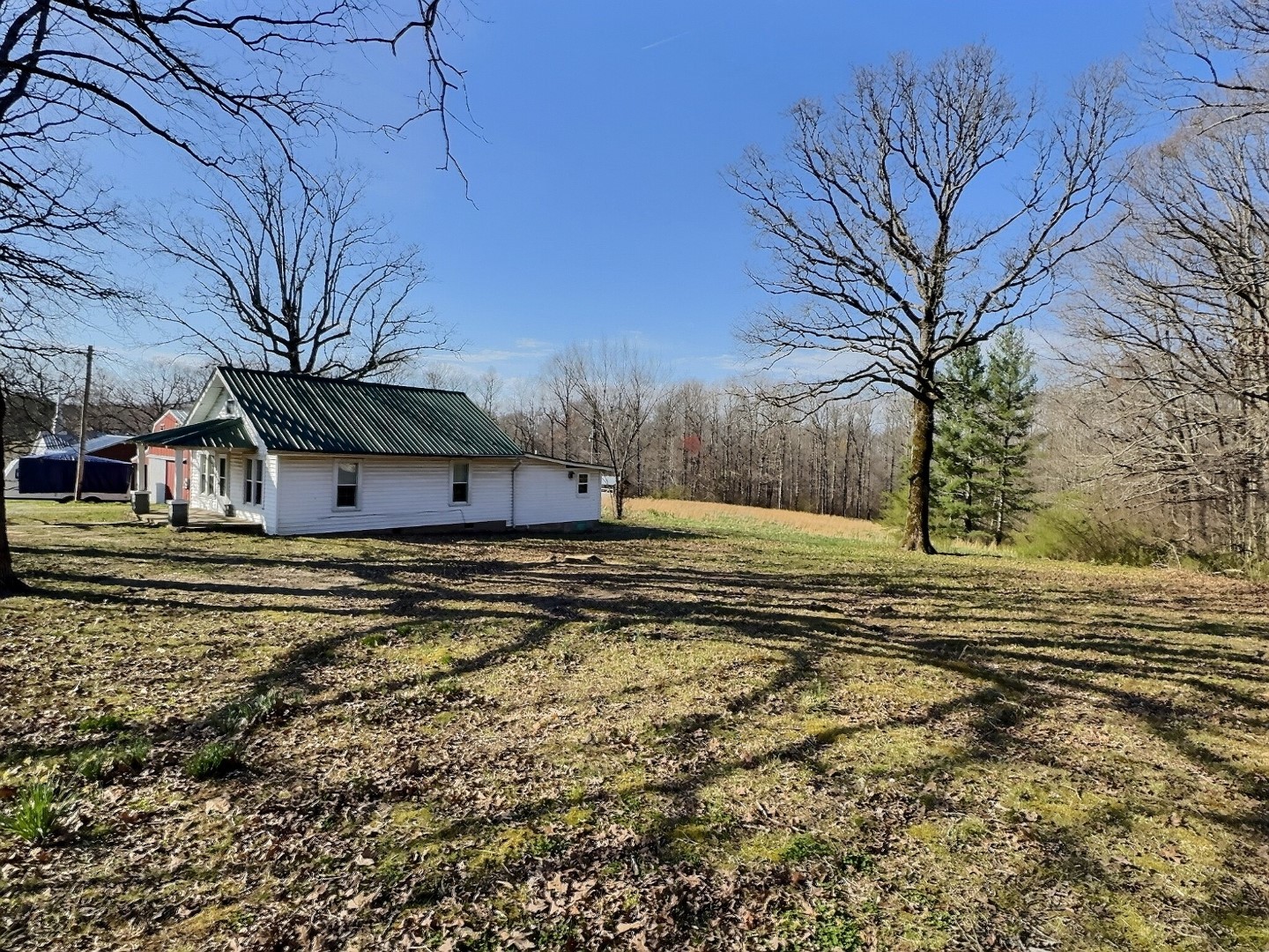 828 Pond Road Dickson, TN 37055 - Photo 7 of 29 Gallery Image 7