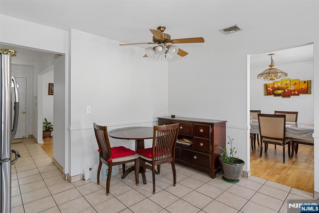 38 Parson Road Clifton, NJ 07012 - Photo 12 of 36 Gallery Image 12