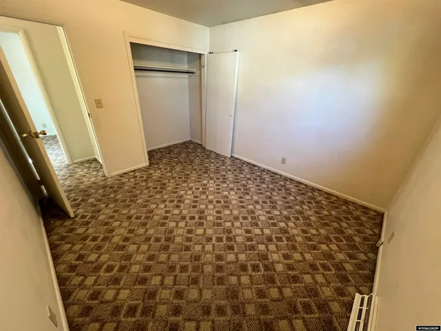 $345,000 | 960 Dabich Avenue, Lander, WY 82520