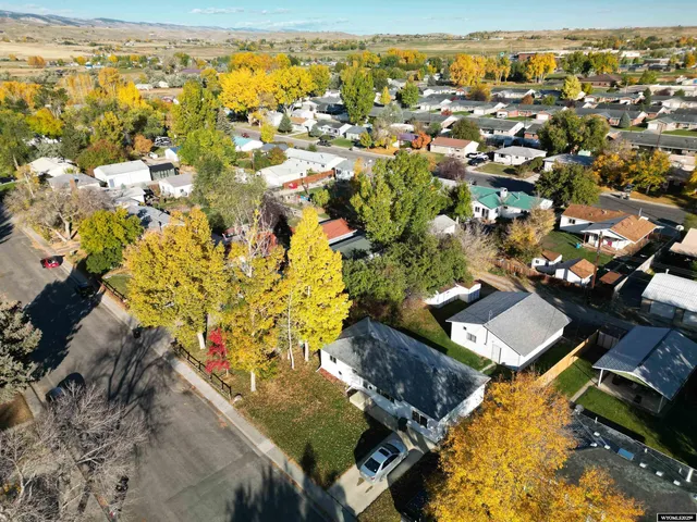 $345,000 | 960 Dabich Avenue, Lander, WY 82520