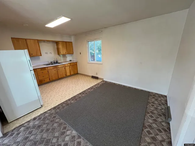 $345,000 | 960 Dabich Avenue, Lander, WY 82520