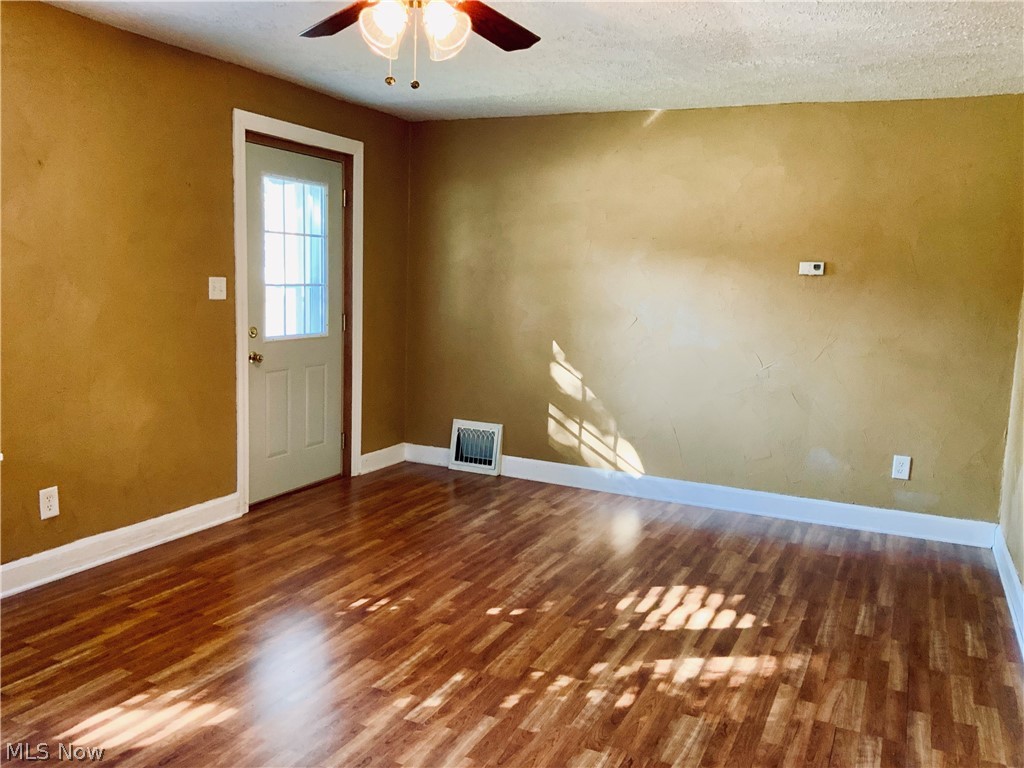 62 North State Street Rittman, OH 44270 - Photo 4 of 10