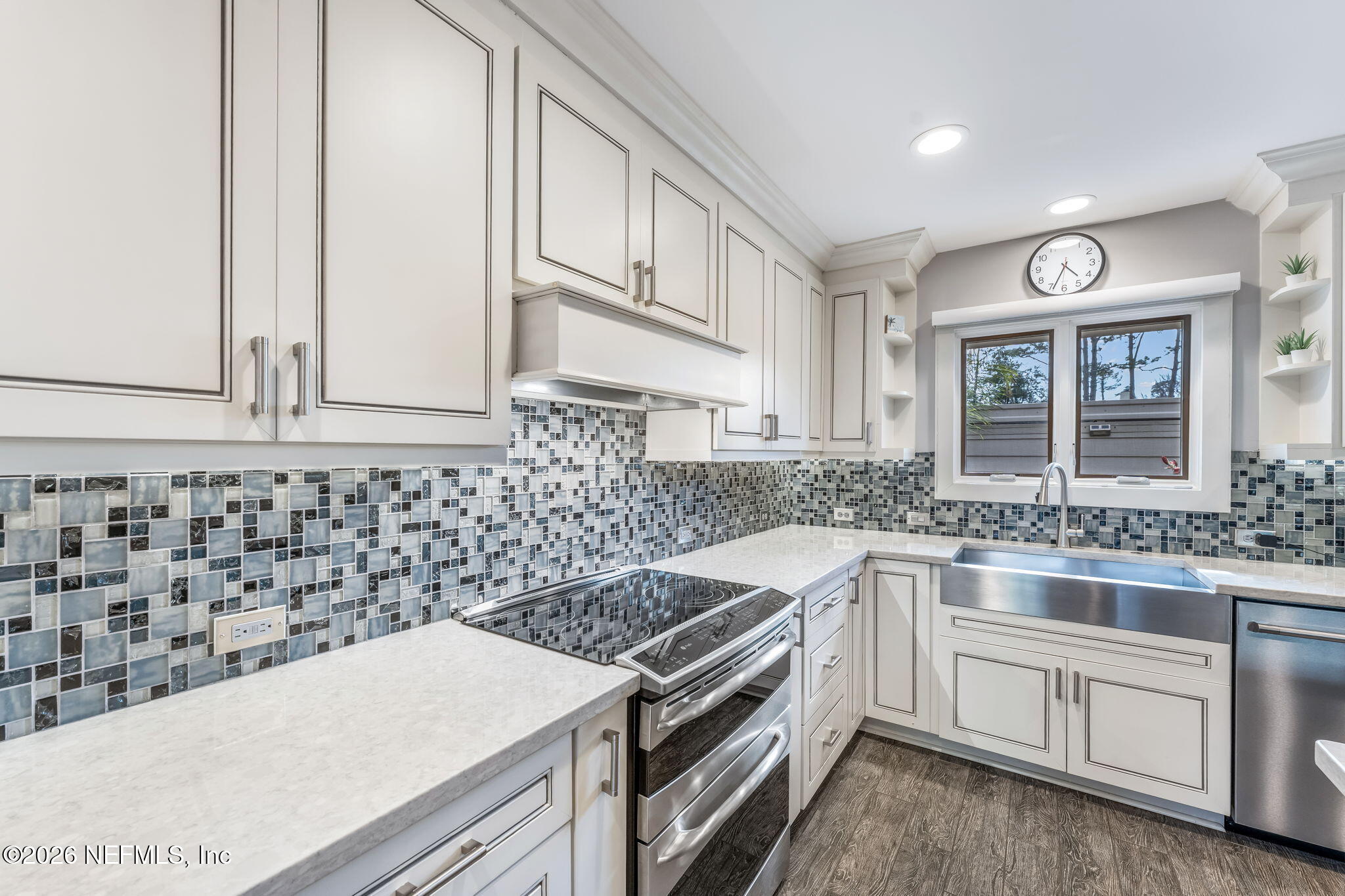 70 Fishermans Cove Road Ponte Vedra Beach, FL 32082 - Photo 11 of 60 a kitchen with granite countertop a sink and a stove
