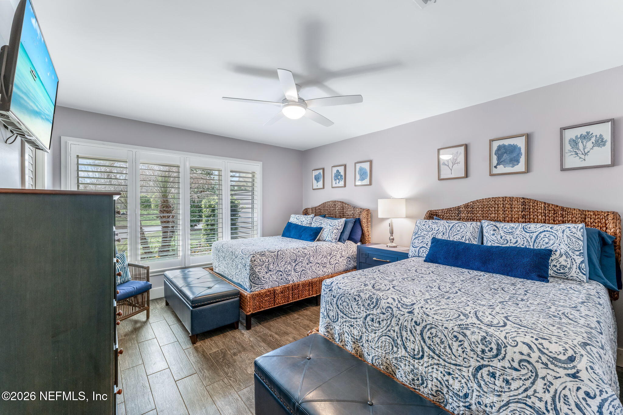70 Fishermans Cove Road Ponte Vedra Beach, FL 32082 - Photo 27 of 60 a bedroom with two beds and a large window