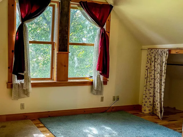 $150,000 | 170 School Street, Plainfield, VT 05667