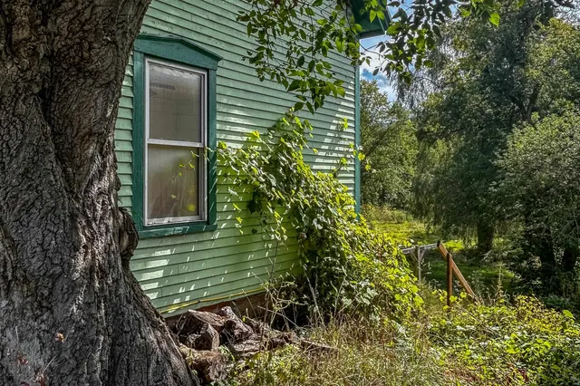 $150,000 | 170 School Street, Plainfield, VT 05667