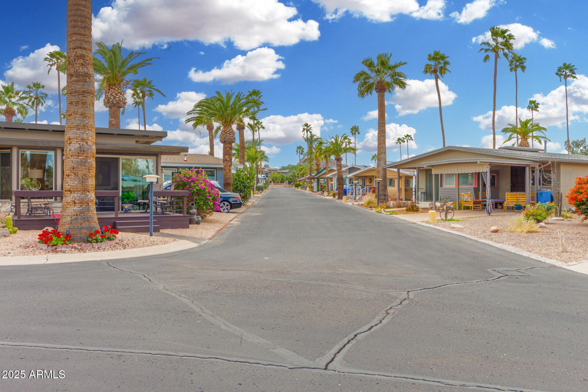 6700 East Thomas Road, Unit 71 Scottsdale, AZ 85251 - Photo 45 of 45 a view of a street with cars